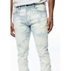 Essential Premium Washed Jeans